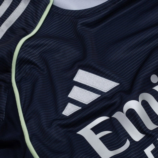 RMA 25/26 (extérieur)